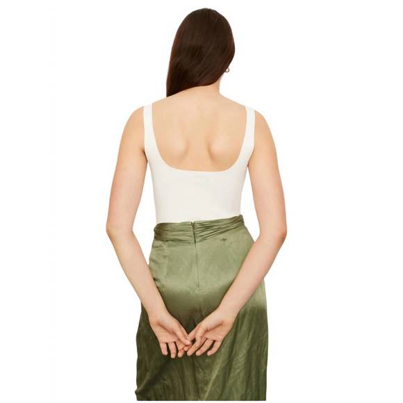 NEW VINCE square front cami top in off white - Picture 3 of 4